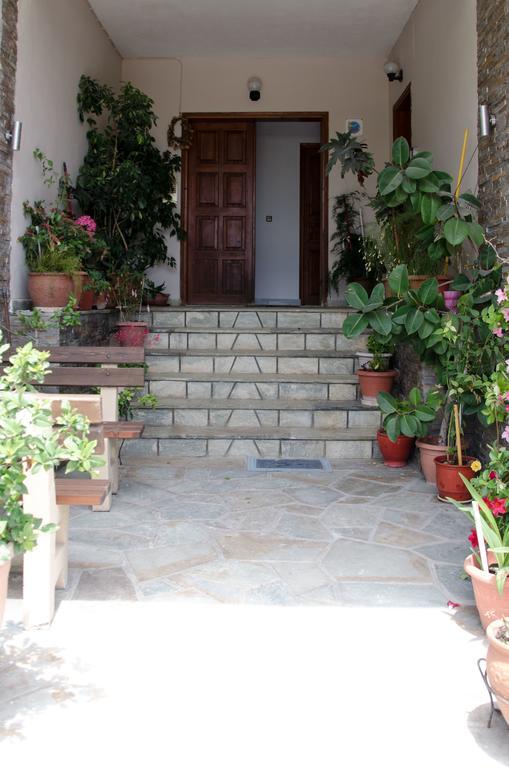 Ioannis Avrades Apartments Agiakampos  Exterior foto
